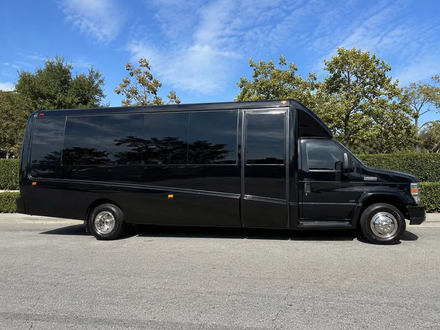 20 passenger minibus
