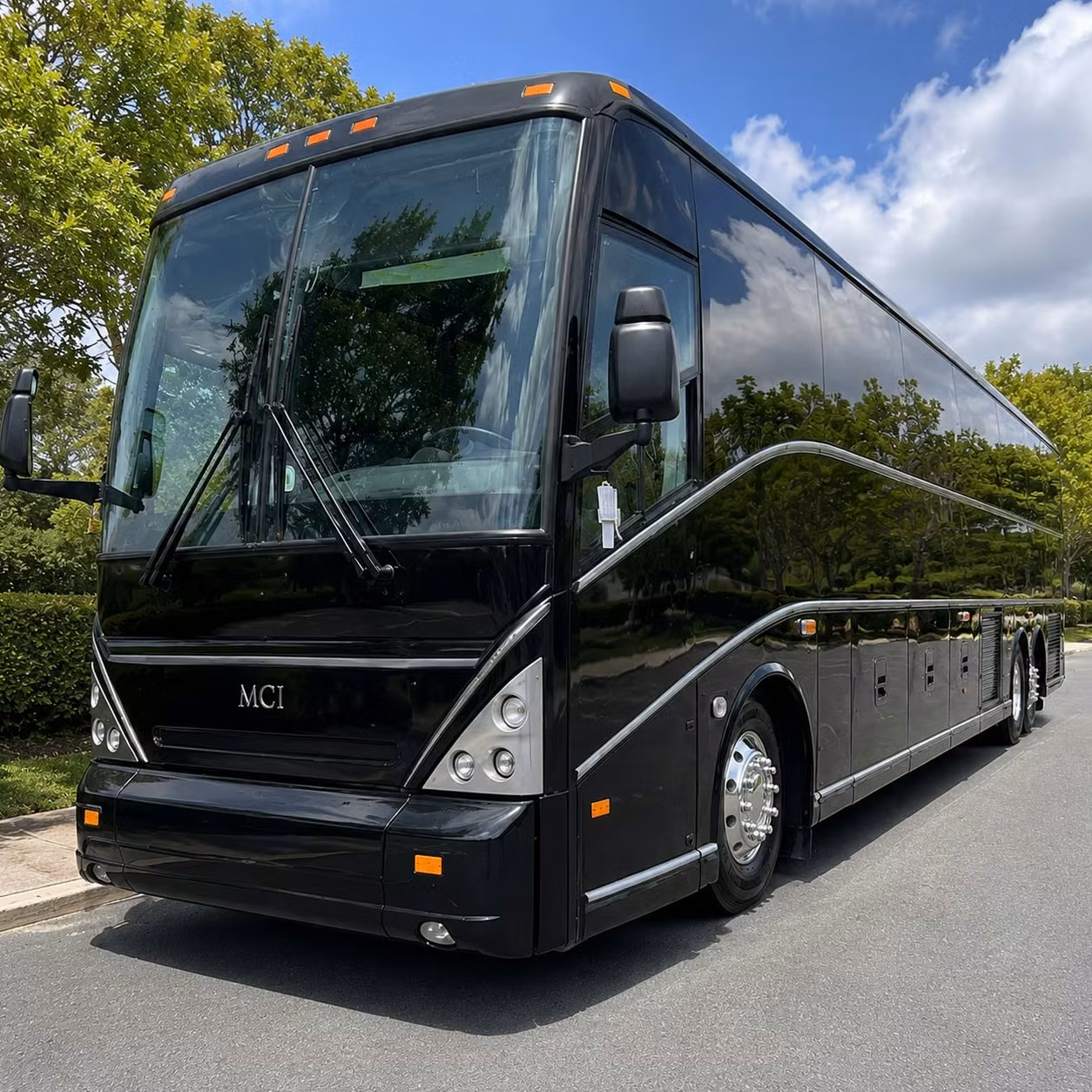 charterbusrentalchicoca com makes airport shuttle transportation in chico simple