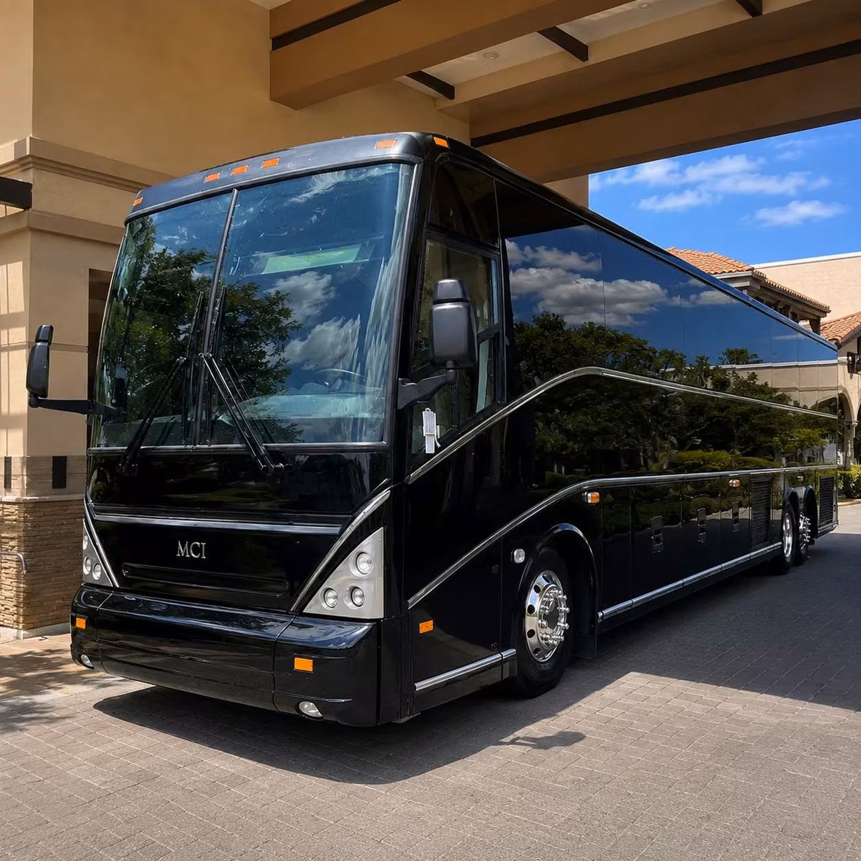 chico employee shuttle services for daily commutes and campus connections